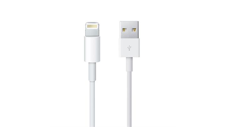 کابل USB به لایتنینگ اورجینال اپل یک متری