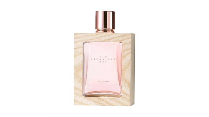 ادکلن زنانه اوریفلیم Signature For her Parfum 