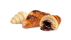 کروسان شکلاتی Chocolate Croissant