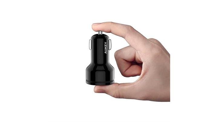 شارژر فندکی آکی مدل AUKEY CC-Y1