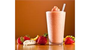 شیر موز توت فرنگی Strawberry banana milk