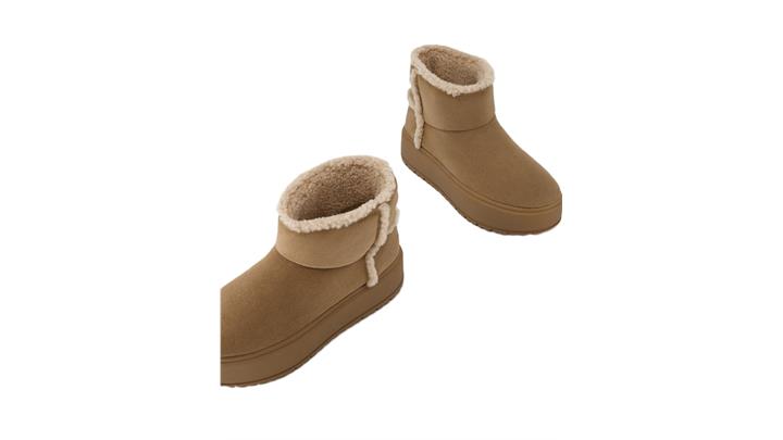 نیم بوت زنانه Faux fur lined flat ankle boots اورجینال برند BERSHKA