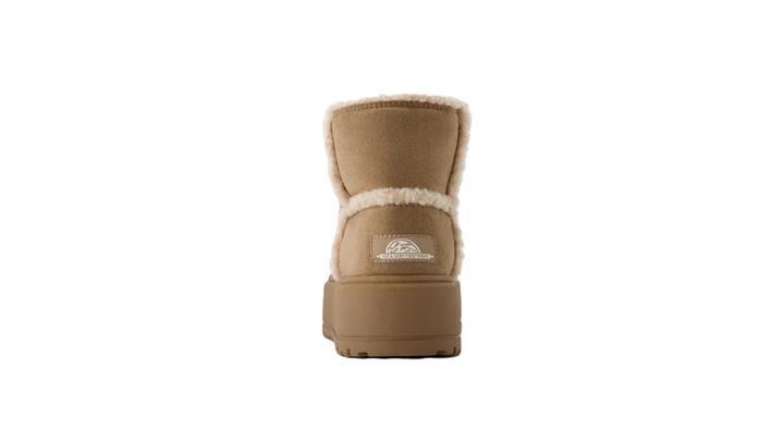 نیم بوت زنانه Faux fur lined flat ankle boots اورجینال برند BERSHKA