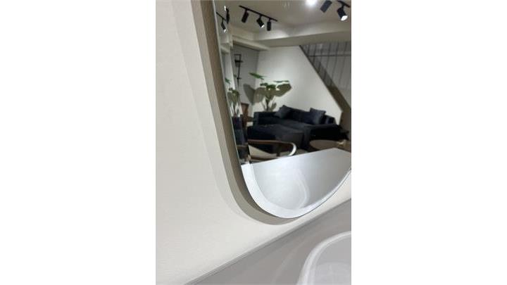 آینه دفرمه ابزار خورده تراش فرم