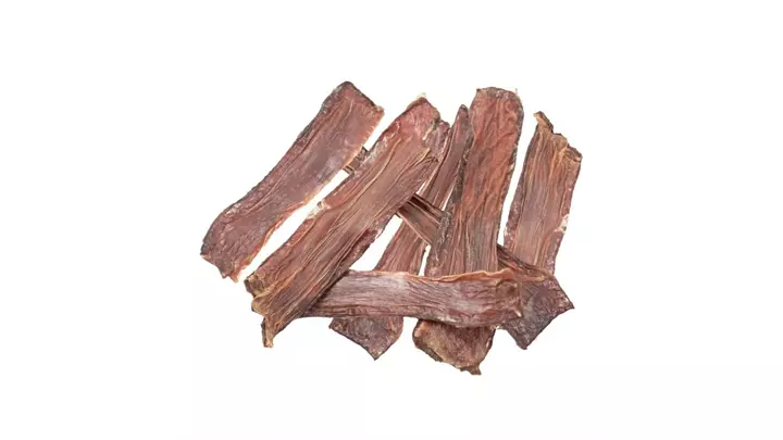 خوراک تشویقی سگ برند wag&bow طعم سرخ روده گاو وزن 60 گرم