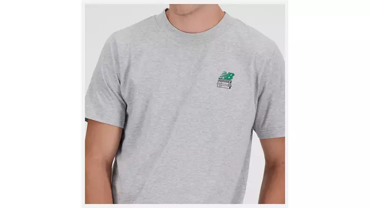 تیشرت مردانه اورجینال نیوبالانس Sport Essentials Bookshelf T-Shirt