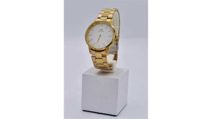 ساعت مچی اورجینال برند دنیل ولینگتون Daniel Wellington رنگ طلایی